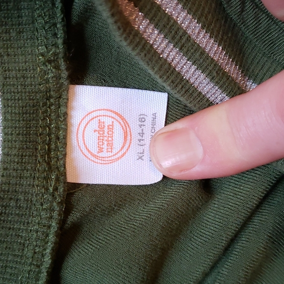 Girls Light zipper up shirt - Picture 2 of 6